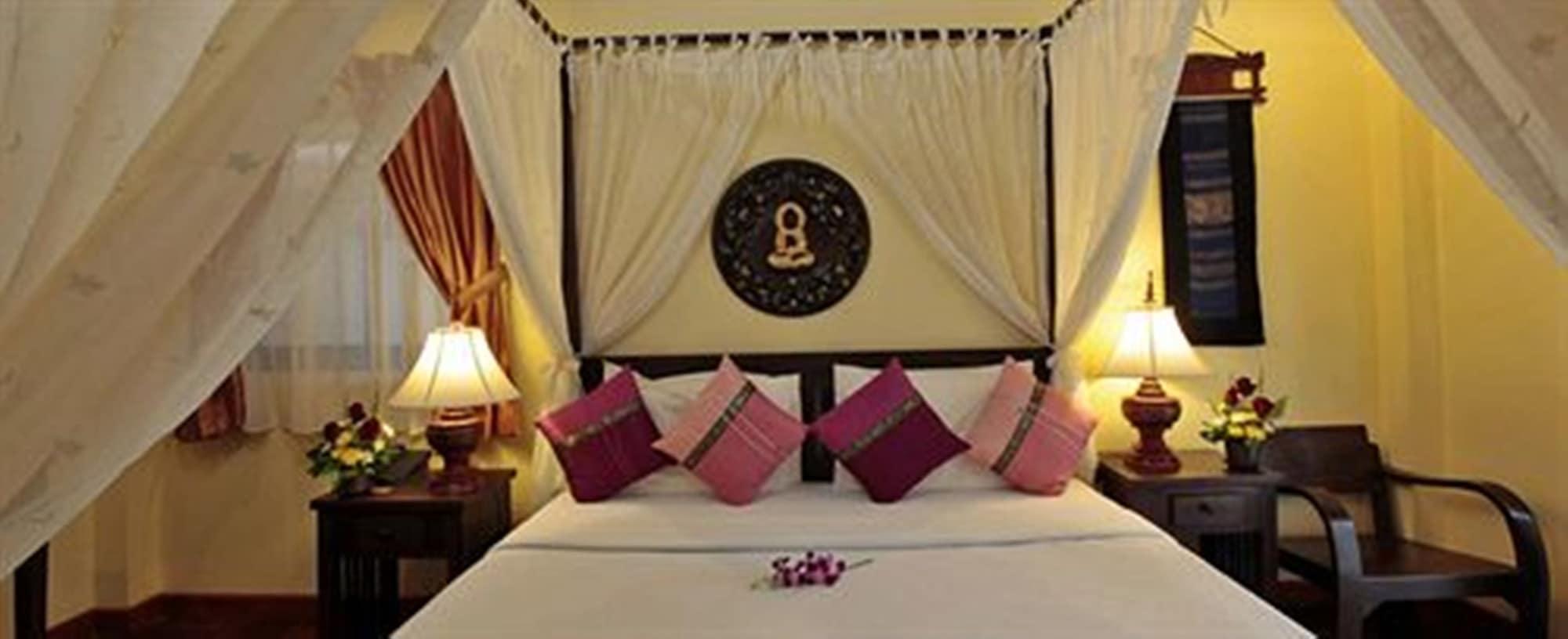 Coral Hotel Bangsaphan Bang Saphan Exterior photo