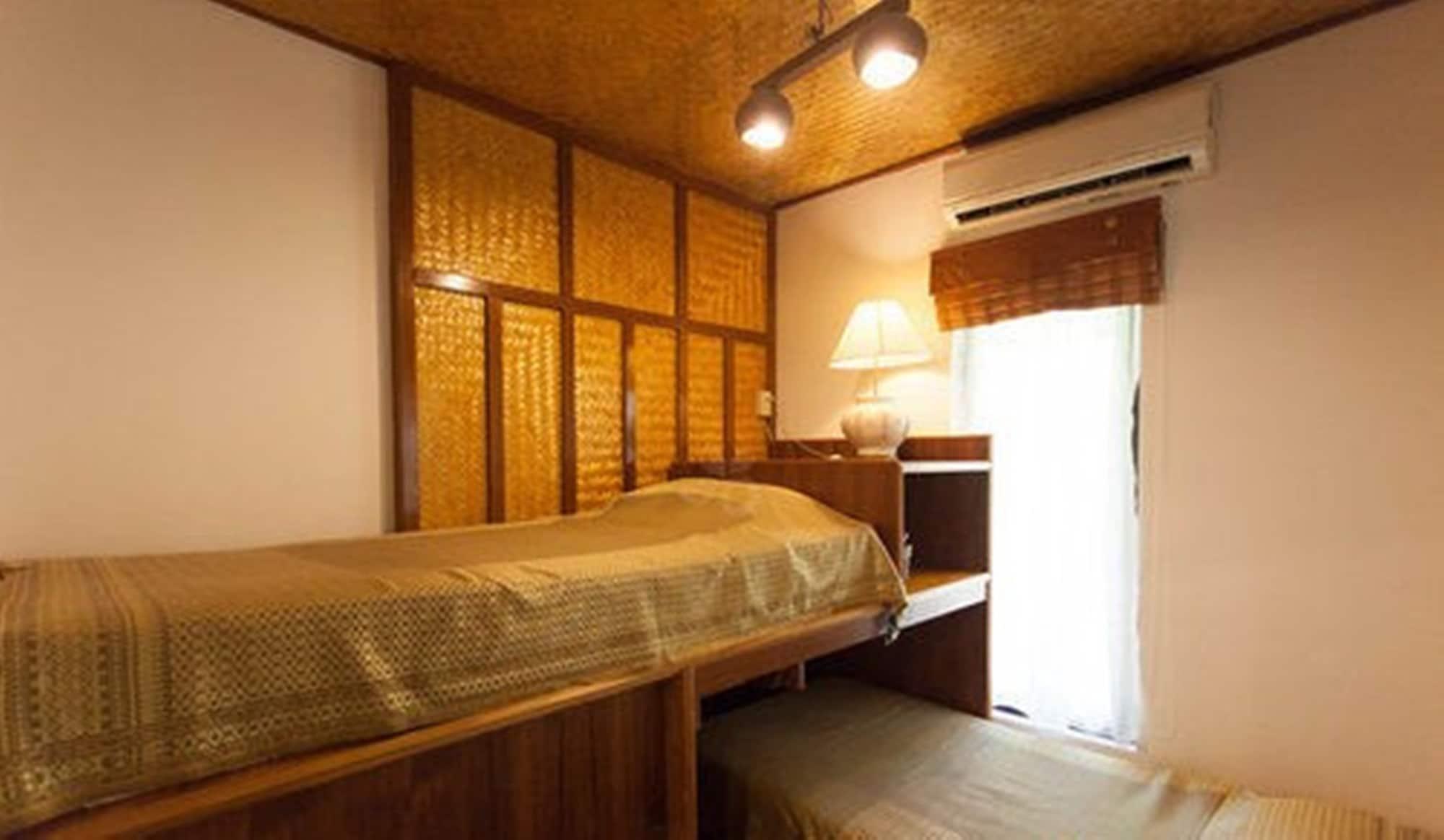 Coral Hotel Bangsaphan Bang Saphan Exterior photo