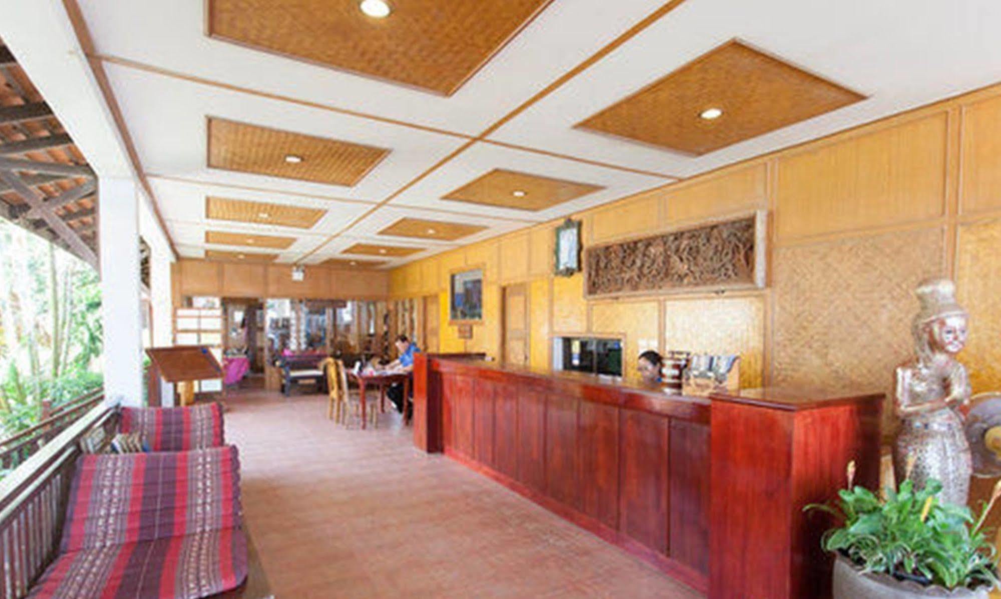 Coral Hotel Bangsaphan Bang Saphan Exterior photo