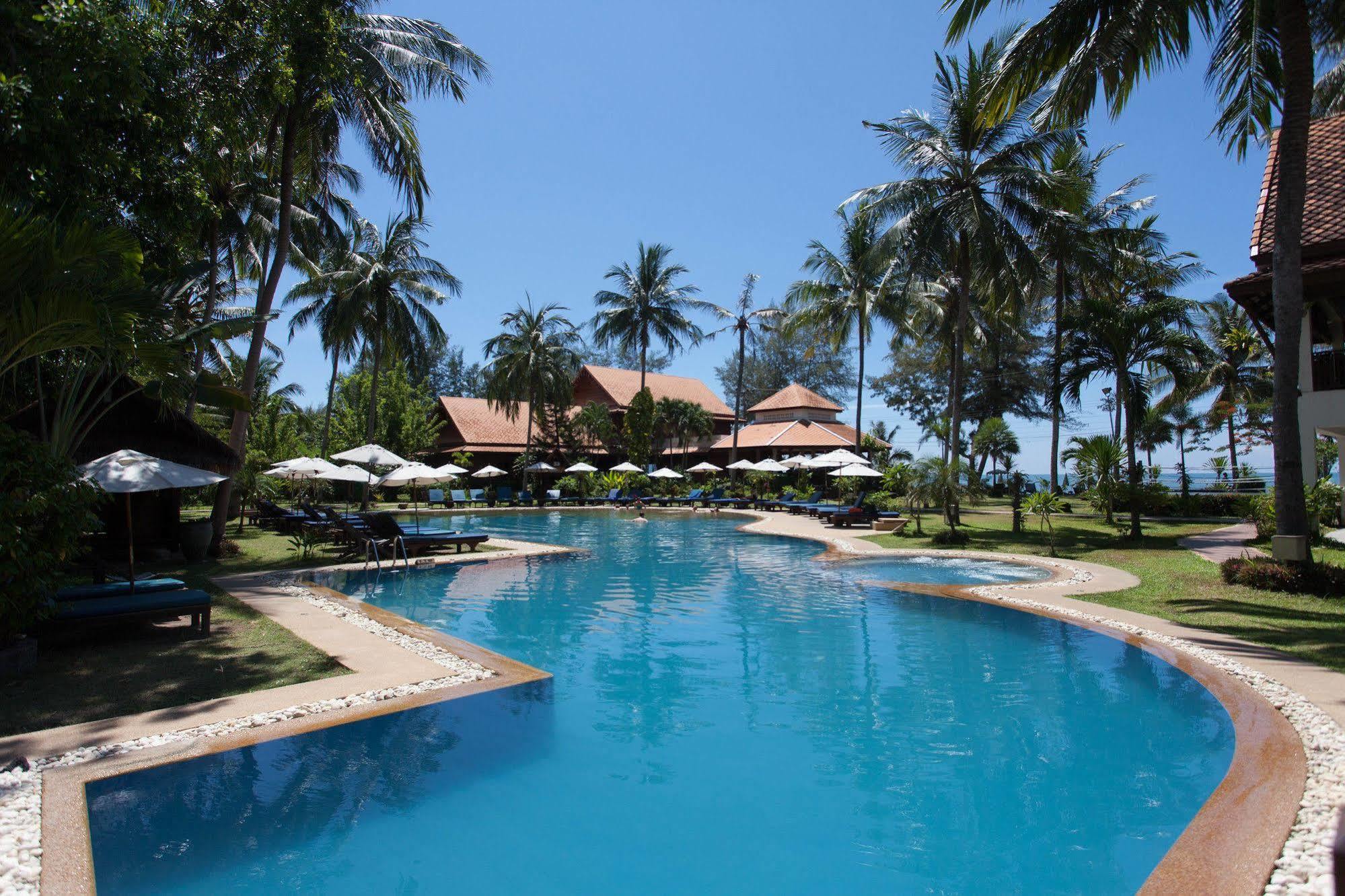 Coral Hotel Bangsaphan Bang Saphan Exterior photo